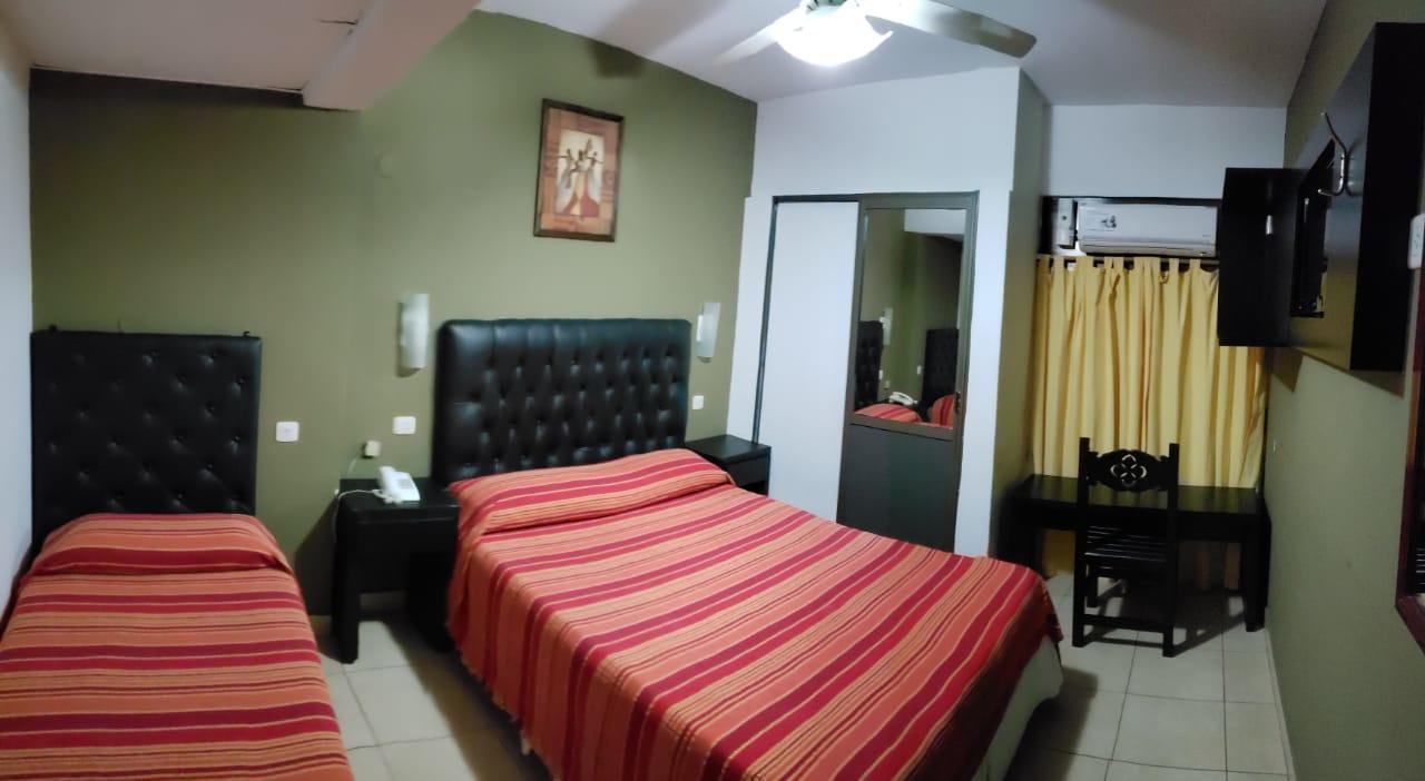 Hotel Bristol Paraná Extérieur photo